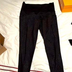 Salutation Stash pocket